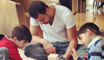 Emin Ağalarov ve ekizleri