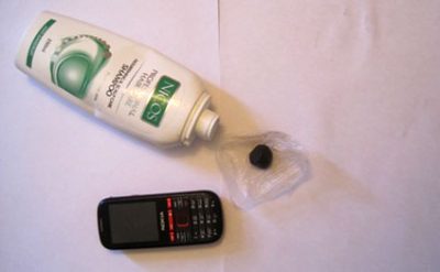 Tecridxanaya narkotik ve telefon keçirilmesinin qarşısı alınıb