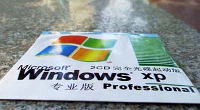 Microsoft Windows 10 əməliyyat sistemini tanıtdı