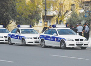 Azərbaycanda yol polisinin 13 əməkdaşı xidmətdən xaric olunub