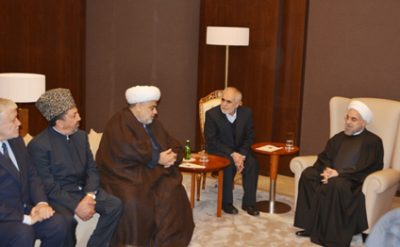 Allahşükür Paşazadə Həsən Ruhani ilə görüşüb