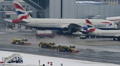 “British Airways” Şotlandiyaya uçuşları dayandırdı