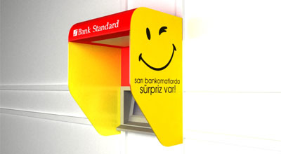 Bank Standard sarı bankomatrlar quraşdırır