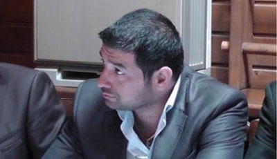 Kenan MM ailesi ile birlikde