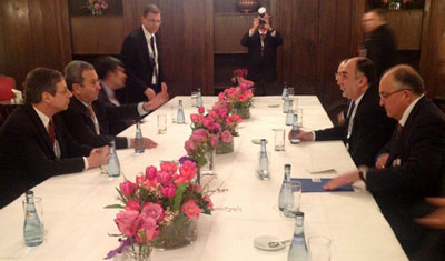 Elmar Məmmədyarov İsrailin müdafiə naziri ilə görüşüb