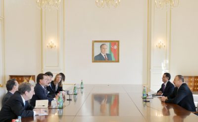 İlham Əliyev konqresmenləri qəbul etdi