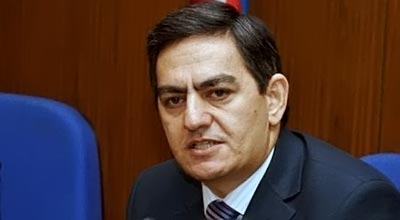 Əli Kərimli ata oldu