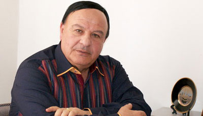 Daha bir xalq artistimizin halı pisləşdi .