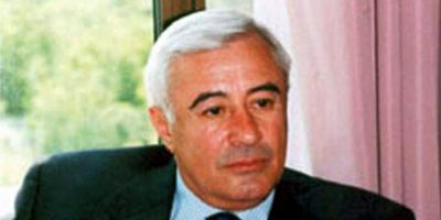 Rəsul Quliyev İsa Qəmbərin müavinini tərbiyəsiz adlandırdı