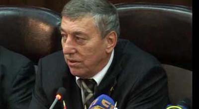Beynəlxalq Güləş Federasiyasının prezidenti istefaya göndərilib