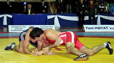 “Qızıl Qran-pri” start götürür