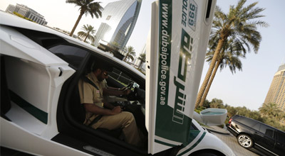 Dubay polisinin avtomobilləri