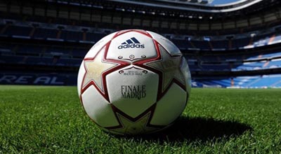 69 yaşlı futbolçu İngiltərə çempionatında çıxış edəcək