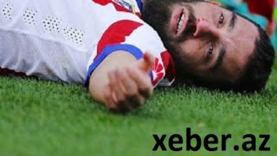 Arda Turan Malaqa matçında özündən gedib