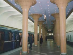 Bakı metropoliteni 15 yeni qatar alacaq