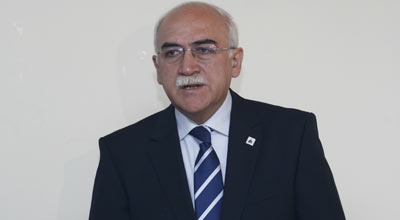 İsa Qember prezidentliye namized olur