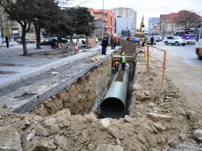 Azərsu yeni kollektor çəkir
