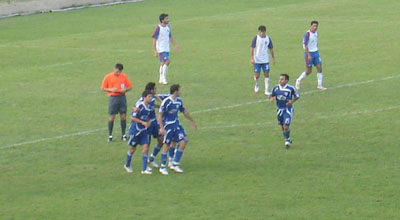 Qarabağ rəqibə divan tutdu