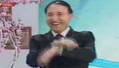 74 yaşlı Teymir əmi də Gangnam style oynadı