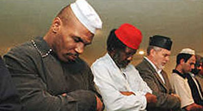 Mayk Tayson Həccə gedir