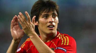Dünya çempionu David Silva ölkəsini tərk etdi