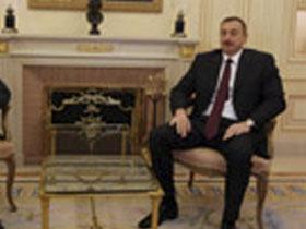 İlham Əliyev Türkiyənin xarici işlər nazirini qəbul edib