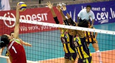 İqtisadçı yaponiyalı idmançı Masami Yokoqama ilə müqavilə bağlayıb