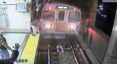 Bakı metrosunda faciə baş verib