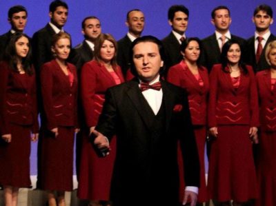 Musiqili Komediya Teatrından çıxan gənc vokalçı Ramil Qasımov yeni vəzifəyə təyin olunub