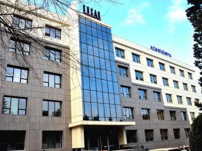 Azərikimya Türkiyənin Petkim şirkətində təcrübə keçmiş gənc kimyaçılarla hesabat görüşü keçirilib