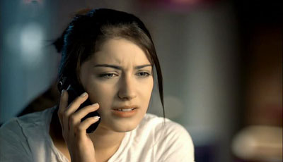 Hazal Kaya şikayetlenir