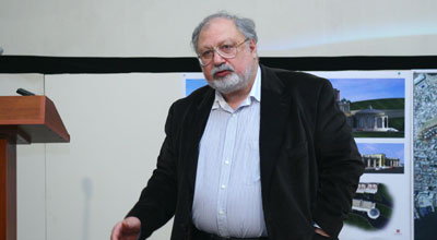 Rüstem İbrahimbeyov Avropaya yola düşür