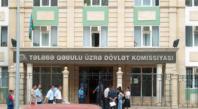 106 mindən çox abituriyent ali məktəblərə daxil olmaq üçün ərizə verib