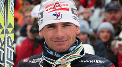 Çempion Rafael Puare qəza keçirdi