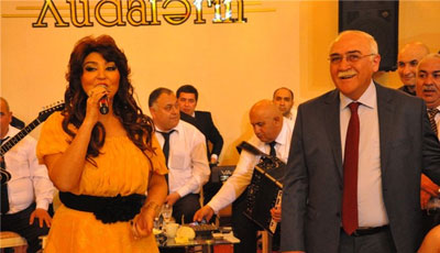 Nazpəri Dostəliyeva İsa Qəmbərin oğlunun toyunda iştirakı ilə bağlı bəyanat yaydı