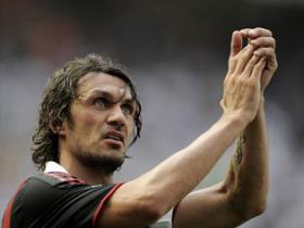 Maldini "Milan"ı tərk edir