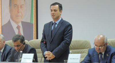 Onlar ateist bolşeviklər qədər dinə zərbə vururlar