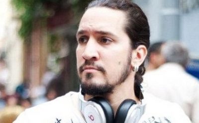 Barış Mançonun oğlu Doğukan Manço döyüldü