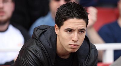 Futbolçu Samir Nesri jurnalistlerden üzr istedi