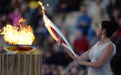 Olimpiya Oyunlarının meşeli Rusiyaya yola salındı