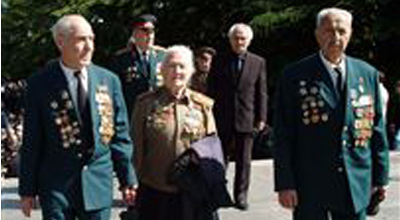 Veteranların pensiyaları artırıldı