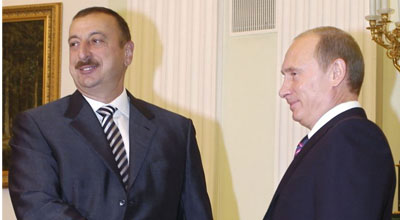 Vladimir Putin İlham Əliyev ilə görüşdü