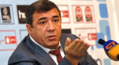 Ermənistan futbolunda görünməmiş qalmaqal