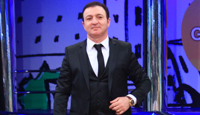 Vasif Məhərrəmli qızına 200 minlik hədiyyə verib