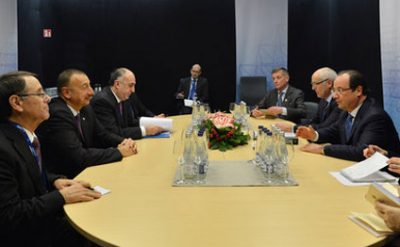 İlham Eliyev Fransa prezidenti ile görüşdü