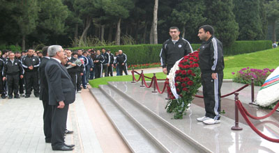 Heydər zirvəsi yürüşü başlayıb
