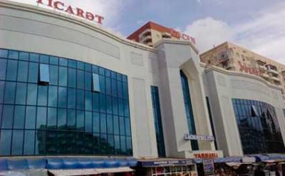 Bakıda məşhur ticarət mərkəzində nələr baş verir?