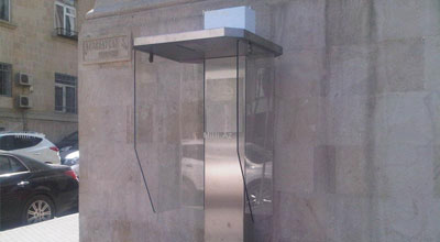 Bakıda müasir telefon köşkləri quraşdırılıb
