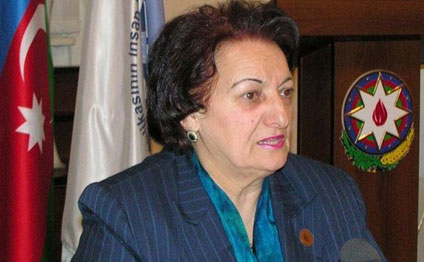 Elmira Süleymanova AŞPA üzvlerini qebul edib