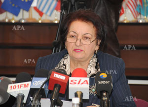 “Azyaşlı uşaqların kütləvi aksiyalara gətirilməsi yanlış addımdır”